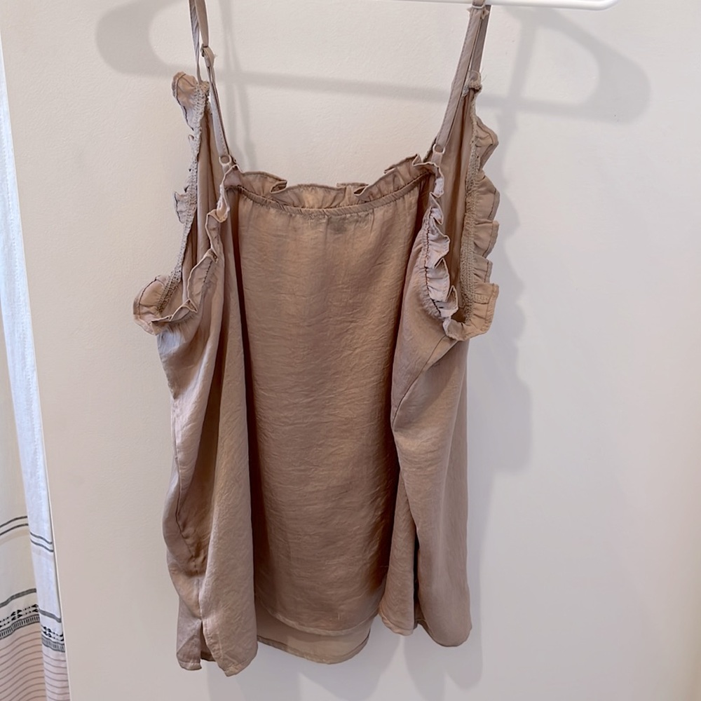 Wishlist Ruffle Tank - Picture 3 of 4